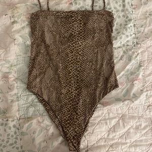 Acacia swim one piece in snake!